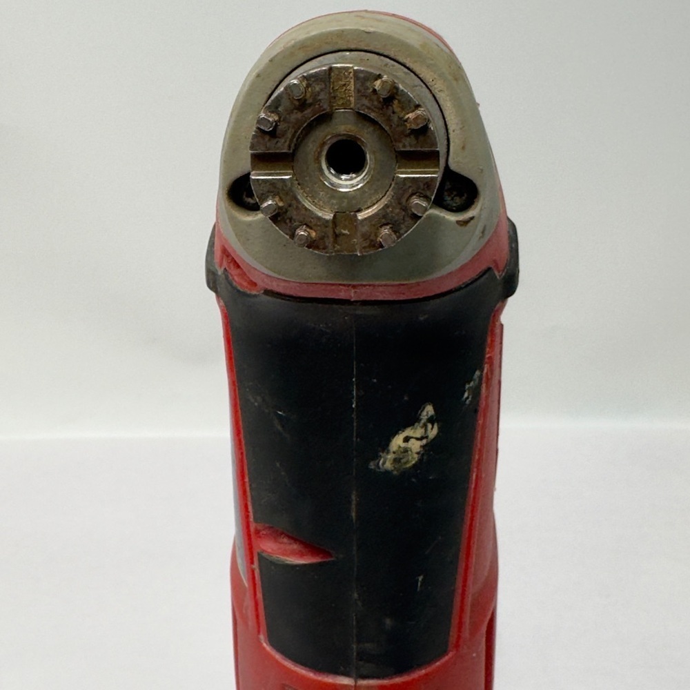 Milwaukee 2426-20 M12 Multi Tool ( NOT WORKING , SELLING FOR PARTS) - Picture 8 of 8